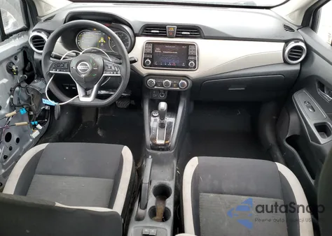 2021 Nissan Versa Sv z USA, uszkodzony, nr VIN 3N1CN8EV5ML844029